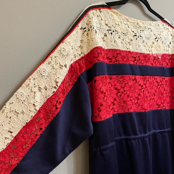 Gucci GG Floral Lace Logo Stripe Dress, Size XL - Picture 6 of 16